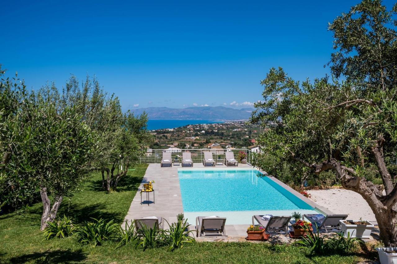 Villa Maria Con Piscina E Vista Mare Castellammare del Golfo Exterior photo
